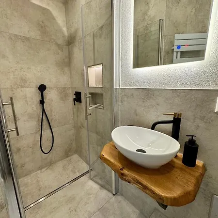 Landloft Апартаменты *